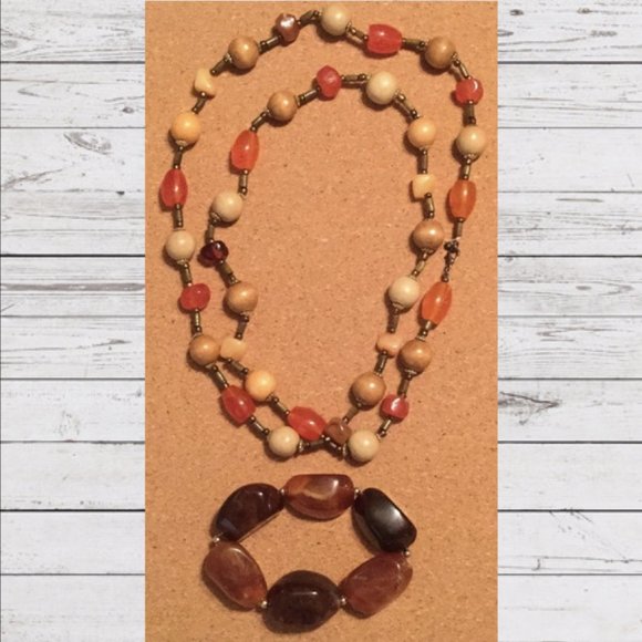 5/$15 Chunky Earth-Tone Bracelet - Picture 4 of 5